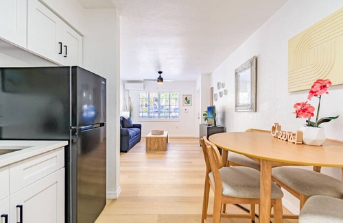 Bay Esplanade Apartment | Waterfront Bungalow Oasis 2 Blocks to Beach