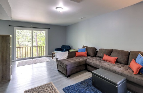 Burgaw House | Waterfront Burgaw Vacation Rental w/Private Yard!