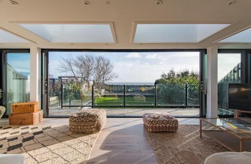 New Romney House | Waterfront by Bloom Stays