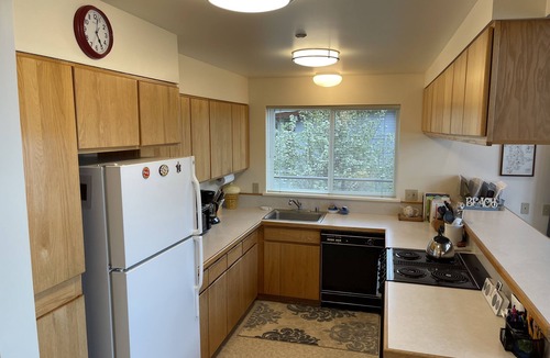 Vashon Island Cabin | Waterfront cabin facing the sunset