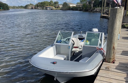 Liverpool House | Waterfront cabin on Chocolate Bayou. Bring your boat. Fishing friendly.