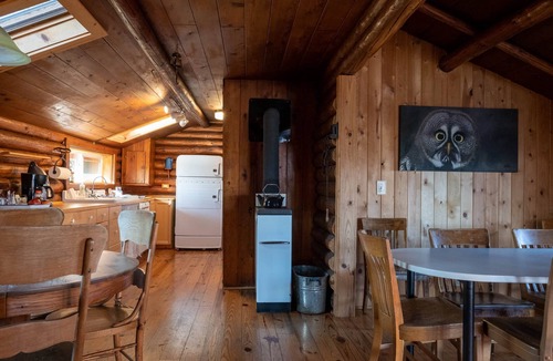 Belfair House | Waterfront cabin with hot tub, fire place