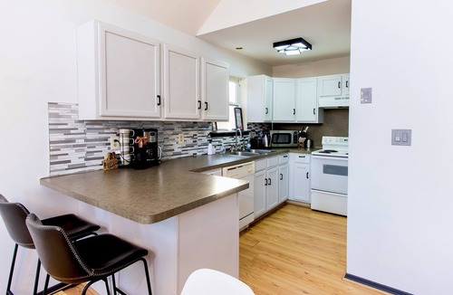 East Stroudsburg Villa | Waterfront Chalet W hot-tub & Pool by RedAwning