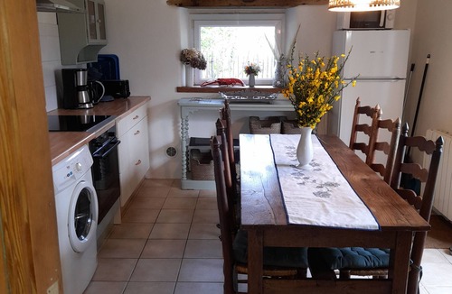 Lanmodez House | Waterfront charm and authenticity! Rated 3 stars.