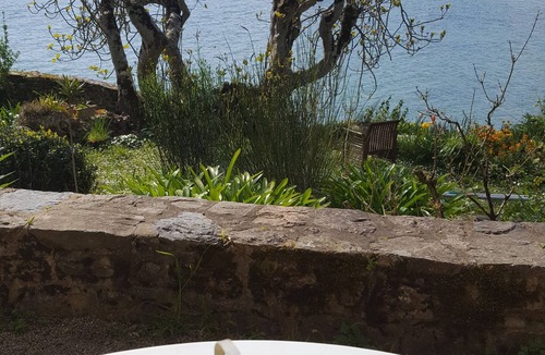 Lanmodez House | Waterfront charm and authenticity! Rated 3 stars.