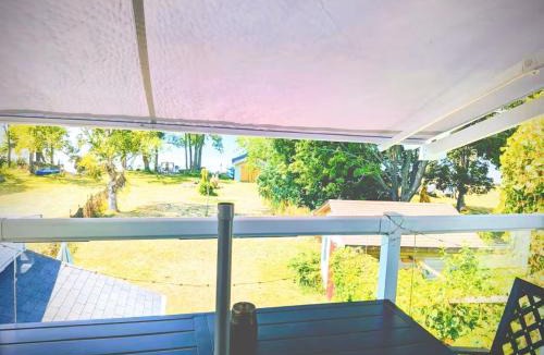 Carrying Place Apartment | Waterfront Comfy Guesthouse, PEC