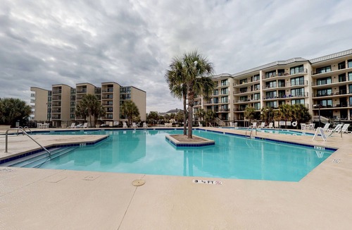 Litchfield by the Sea Condo | Waterfront condo w/shared outdoor pool, hot tub, & tennis - beach access