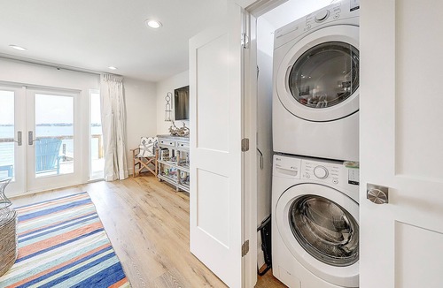 Key Allegro Condo | Waterfront condo a pool, dock access, washer/dryer & central AC