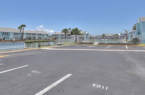 Key Allegro Condo | Waterfront condo a pool, dock access, washer/dryer & central AC