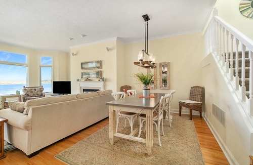 Manistee Condo | Waterfront Condo at Harbor Village