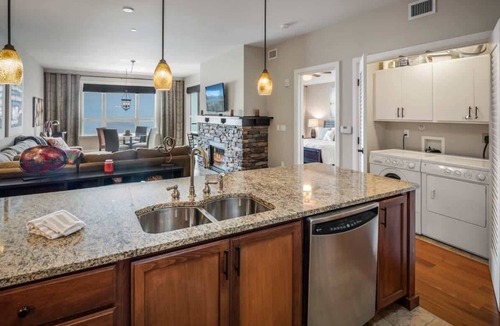 Sandpoint Condo | Waterfront Condo Downtown | Pool, Boat Slip