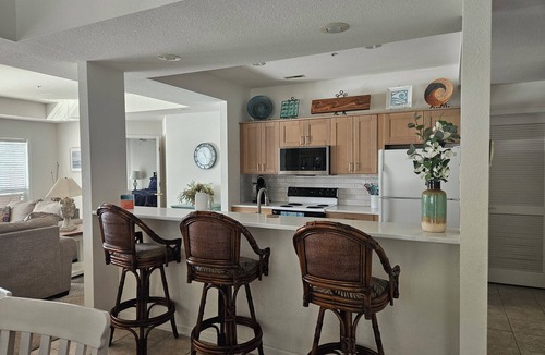 Lakeland Condo | Waterfront Condo with Amazing View