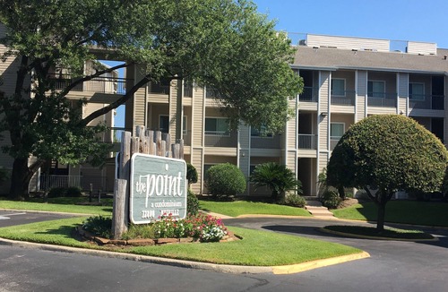 Walden on Lake Conroe Condo | Waterfront Condo with Private Pool and Amazing Views!