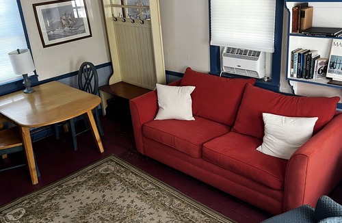 Chesapeake City Cottage | Waterfront Cottage on the C&D Canal!