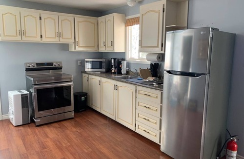 Greenbank Cottage | Waterfront Cottage at North Shore of Lake Scugog
