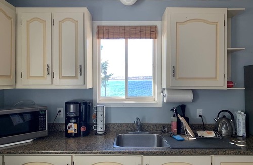 Greenbank Cottage | Waterfront Cottage at North Shore of Lake Scugog