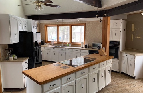 Rama Cottage | Waterfront Cottage in Beautiful Muskoka