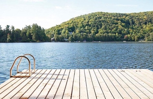 Val-des-Monts Cottage | Waterfront Cottage 40min from Ottawa