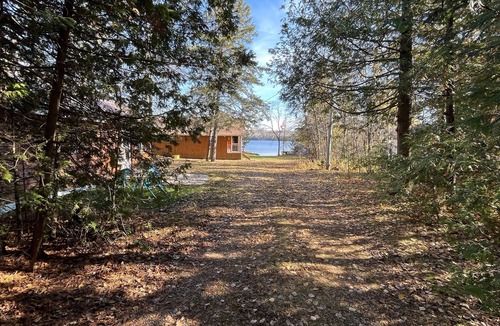 Manitowaning Cottage | Waterfront Cottage