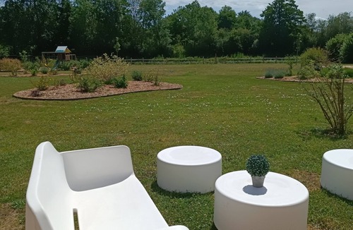 Coudroy House | Waterfront cottage