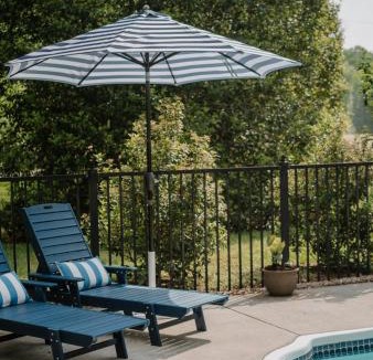 Dutton House | Waterfront Cottage Getaway Views, Kayaks, Fire Pit