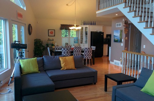 Colpoys Bay Cottage | Waterfront Cottage, Kayak, Gazebo,Sauna, Pool Table, Sunset.