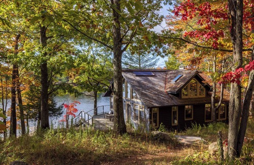 Carling Cottage | Waterfront Cottage on Georgian Bay with Sandy Beach