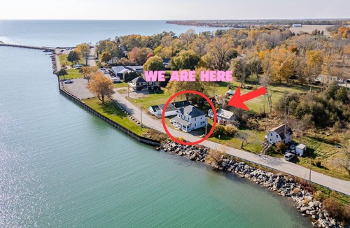 Dunnville Cottage | Waterfront Cottage, Top Fishing Spot, Light House, Pet-Friendly