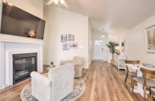Colonial Beach House | Waterfront Cottage w/Private Beach + Deck!
