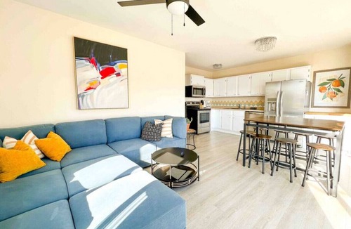 Rocky Mount House | Waterfront Cottage & Dock w/Beautiful View - 5MM