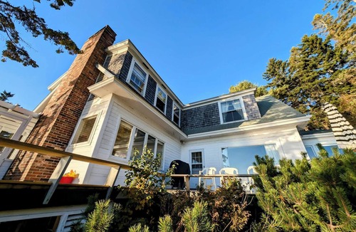 Hancock Point House | Waterfront Cottage w/Private Beach & Stunning Views