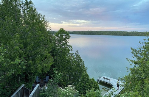 Tobermory Cottage | Waterfront cottage with a view! Kayaks included