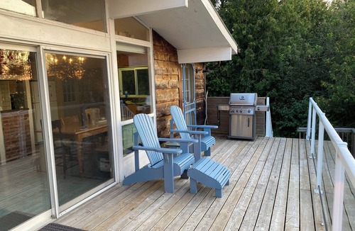 Tobermory Cottage | Waterfront cottage with a view! Kayaks included