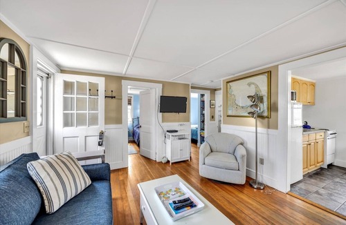 Wellfleet Cottage | Waterfront Cottage With Private Beach! (2052)