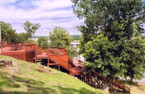 Hoyt House | Waterfront~Cove & Lake View~4 Tied Deck to Water~3 Bed + Loft~