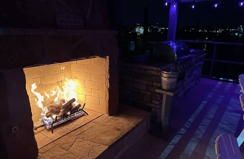 Port Arthur Apartment | Waterfront Cozy Condo