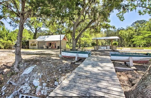 Midway Cottage | Waterfront Date Night! Near Savannah!