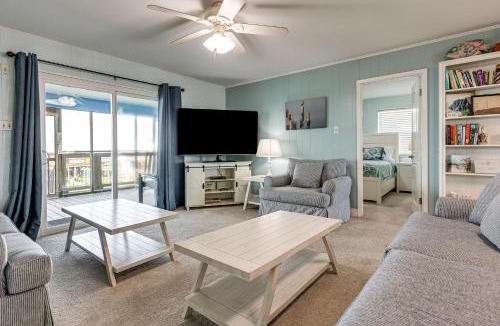 Silver Cay House | Waterfront Dauphin Island Home w/Deck & Boat Dock