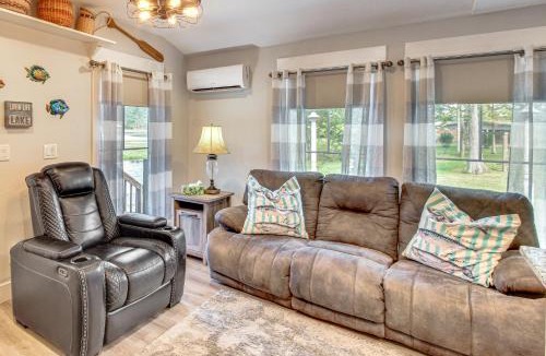 Andalusia House | Waterfront Deck! Couples Retreat on Point A Lake