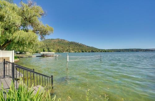 Tumtum House | Waterfront Deck with Fire Pit Lake Spokane Gem!