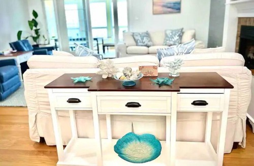 Mount Holly Villa | Waterfront+Dock+Beach+Kayak+Paddleboards+Arcade Console Table+Fire pit
