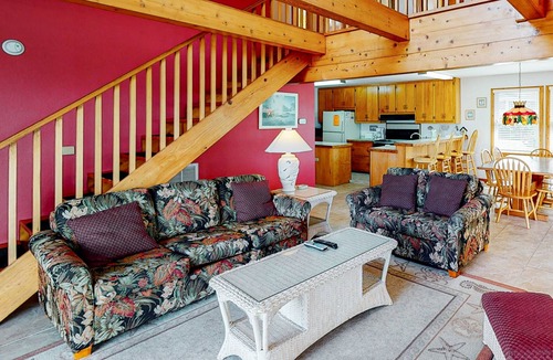 Brigands' Bay House | Waterfront, Dog-Friendly House w/Shared Pool, Free WiFi, Private W/D, Central AC