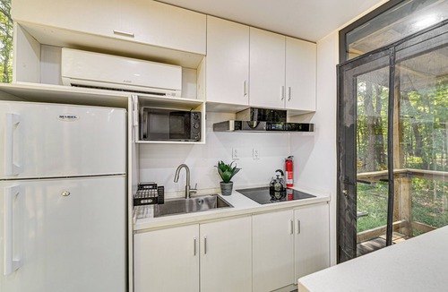 Oak Hill House | Waterfront Durham Getaway w/Deck & Trails!