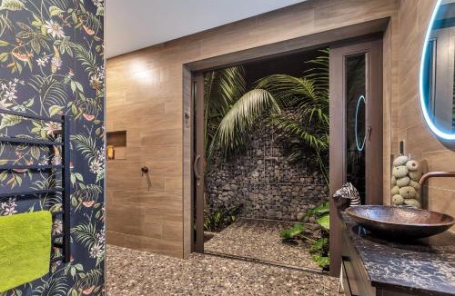 Whangarei Heads Bed & Breakfast | Waterfront Escape 5 Star Accommodation