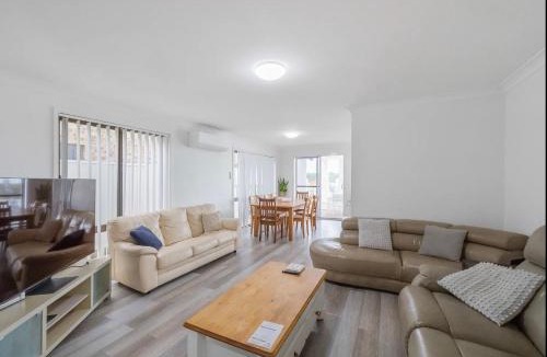 Swansea House | Waterfront Escape Swansea