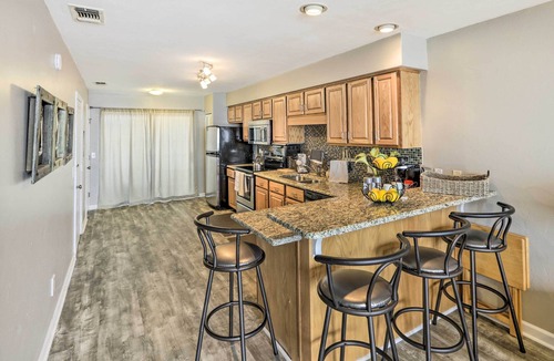 Crawfordville House | Waterfront Escape w/Balcony on Shell Point Beach!