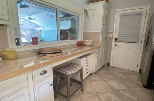 South Sarasota House | Waterfront Estate over an acre on the water with Large Heated Pool