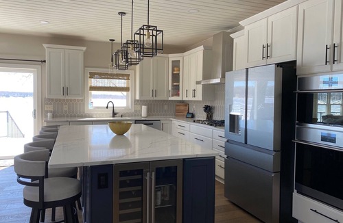 Tichigan House | Waterfront Executive Home sleeps 14