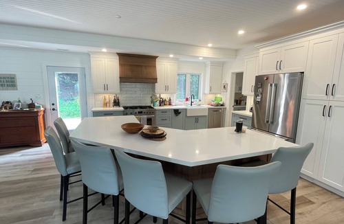 Hope Bay Cottage | Waterfront family cottage on beautiful Georgian Bay.