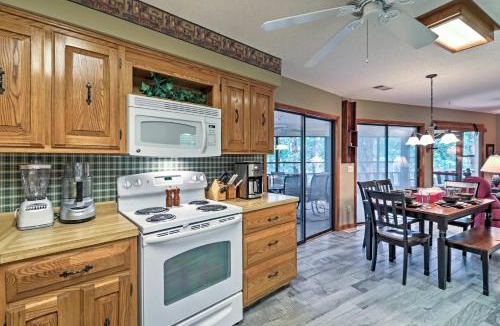 Fairfield Bay House | Waterfront Family Home with Deck, 5 Miles to Marina!